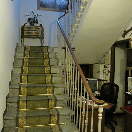 Albergo Kristina بورديغيرا المظهر الخارجي الصورة
